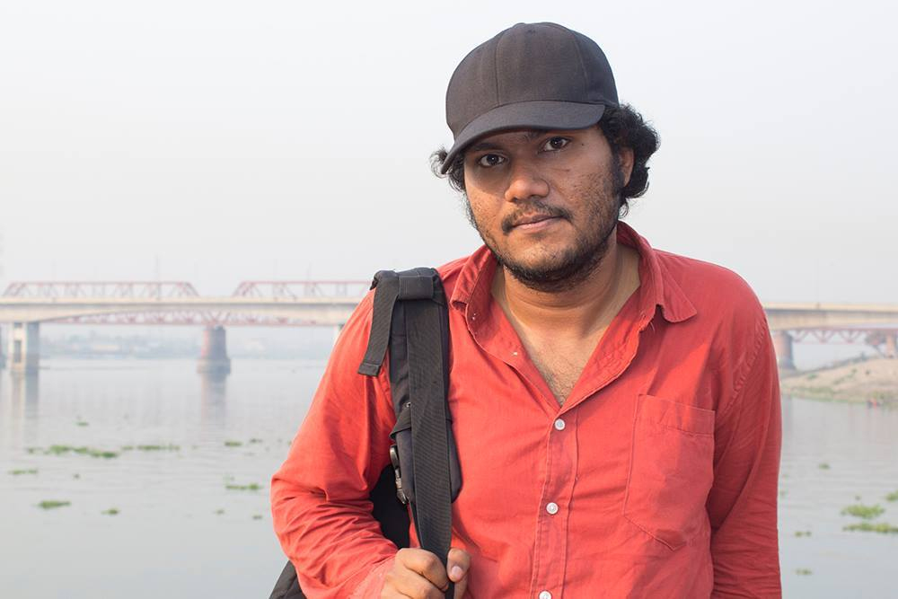 লাকসাম রেলকলোনিতে টিটিই’র বাসায় একরাত