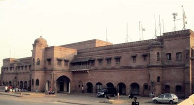 ঘরপলায়নসমূহ