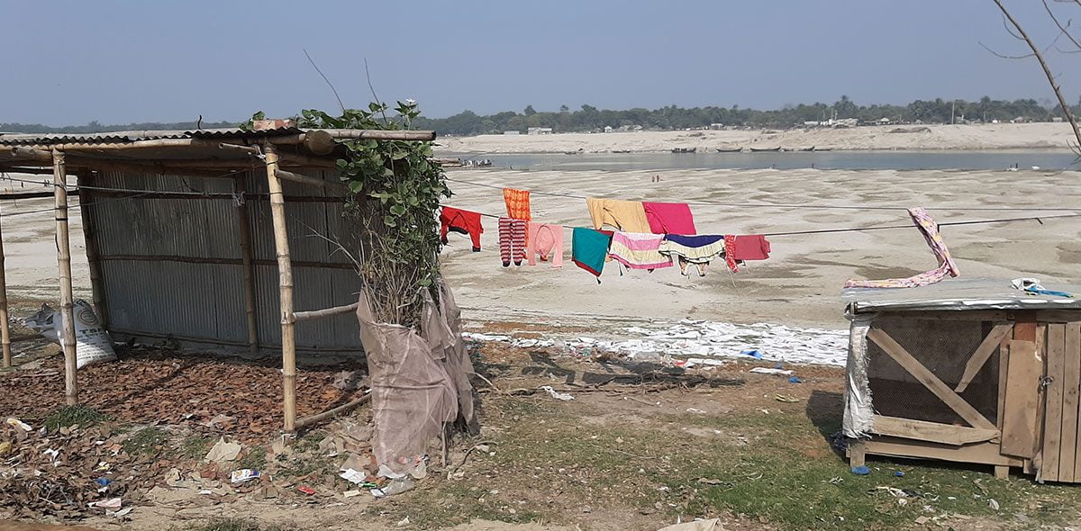 গড়াই পাড়ে এক দুপুরে